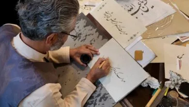برج آزادی میزبان خوشنویسی زیارت عاشورا در کارگاه «ایران حسین»